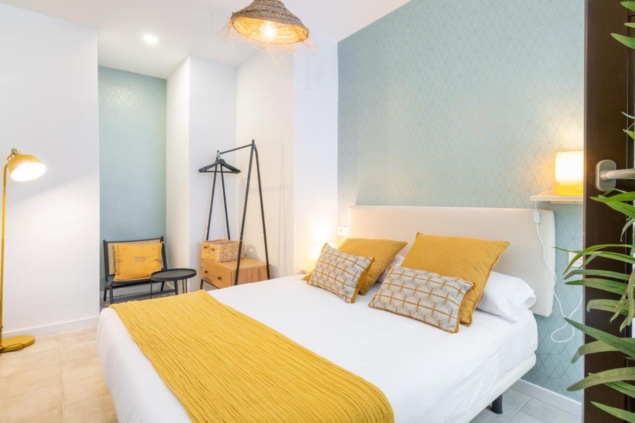 Apartamentos Luna Suites Palacio Dorita 格拉纳达 外观 照片