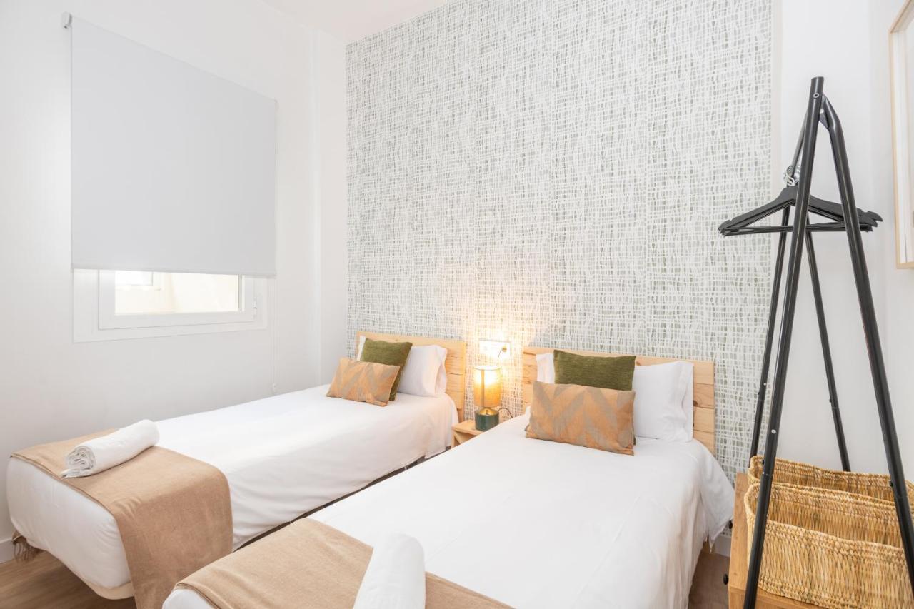 Apartamentos Luna Suites Palacio Dorita 格拉纳达 外观 照片