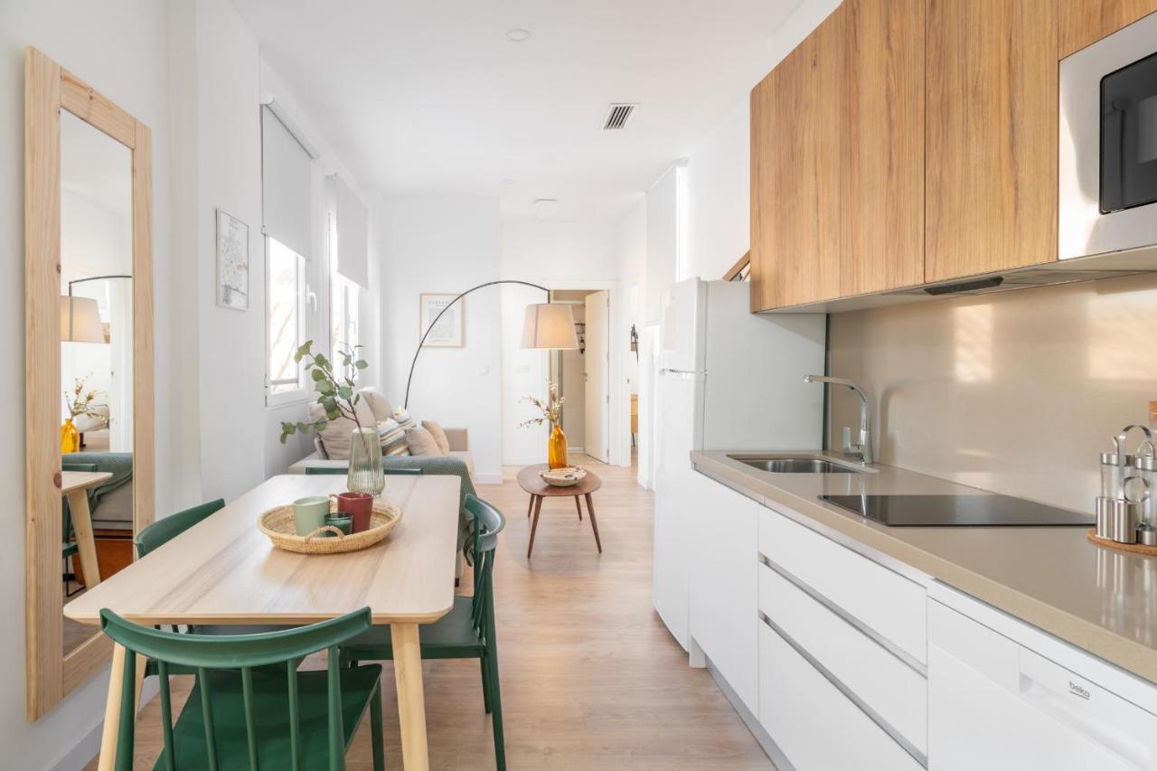 Apartamentos Luna Suites Palacio Dorita 格拉纳达 外观 照片