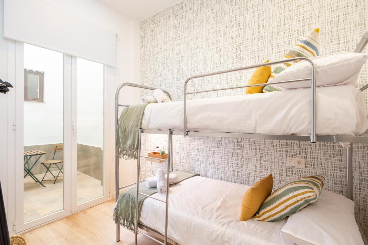 Apartamentos Luna Suites Palacio Dorita 格拉纳达 外观 照片