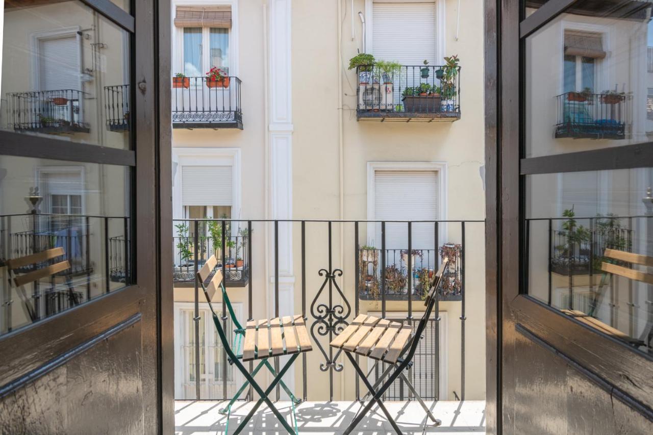 Apartamentos Luna Suites Palacio Dorita 格拉纳达 外观 照片