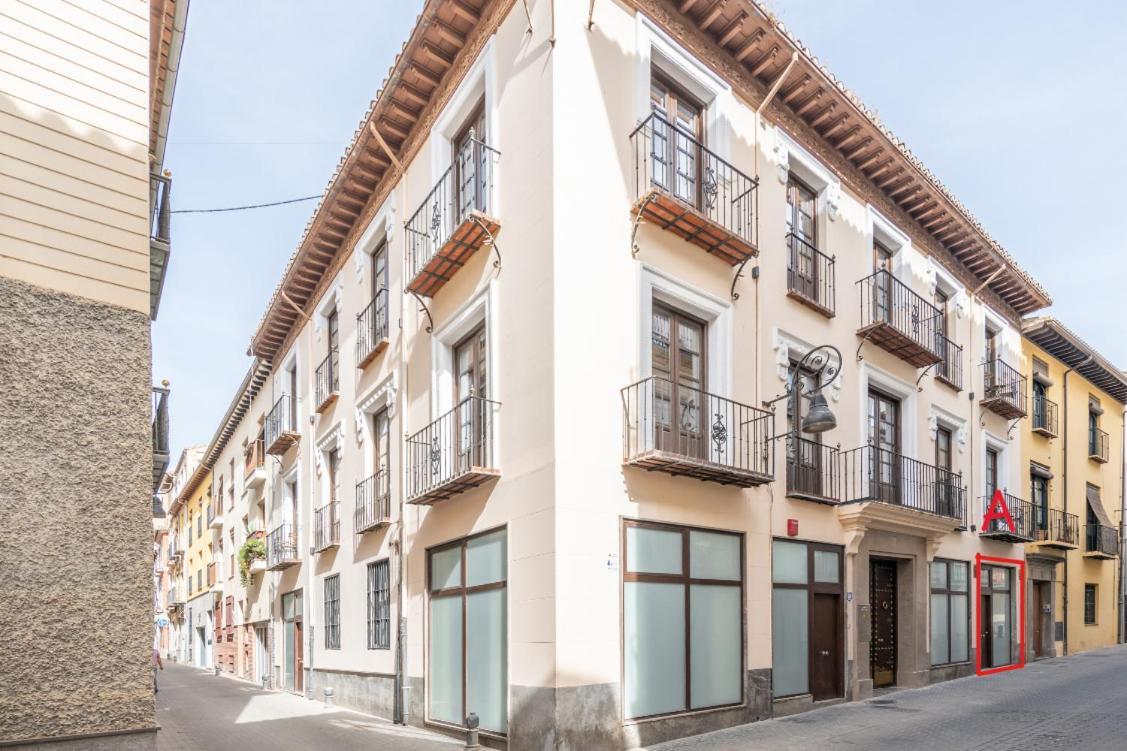 Apartamentos Luna Suites Palacio Dorita 格拉纳达 外观 照片